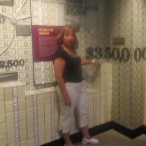 Meet your Posher, Phyllis